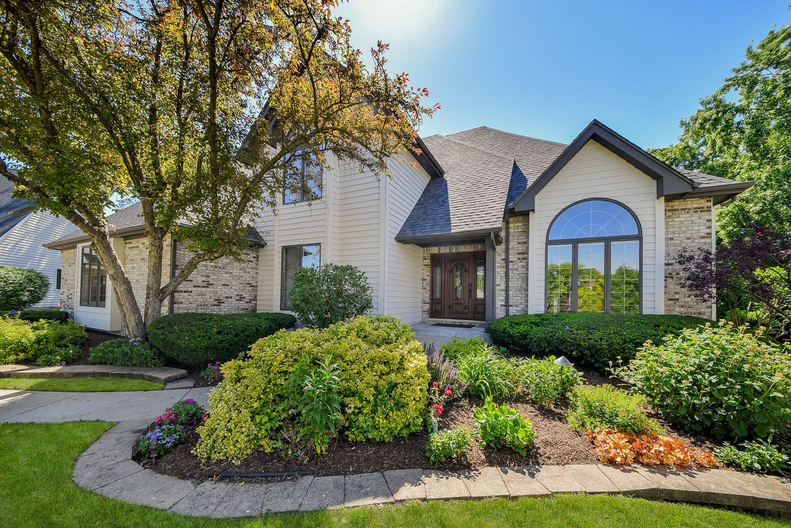 103 Hawkins Circle