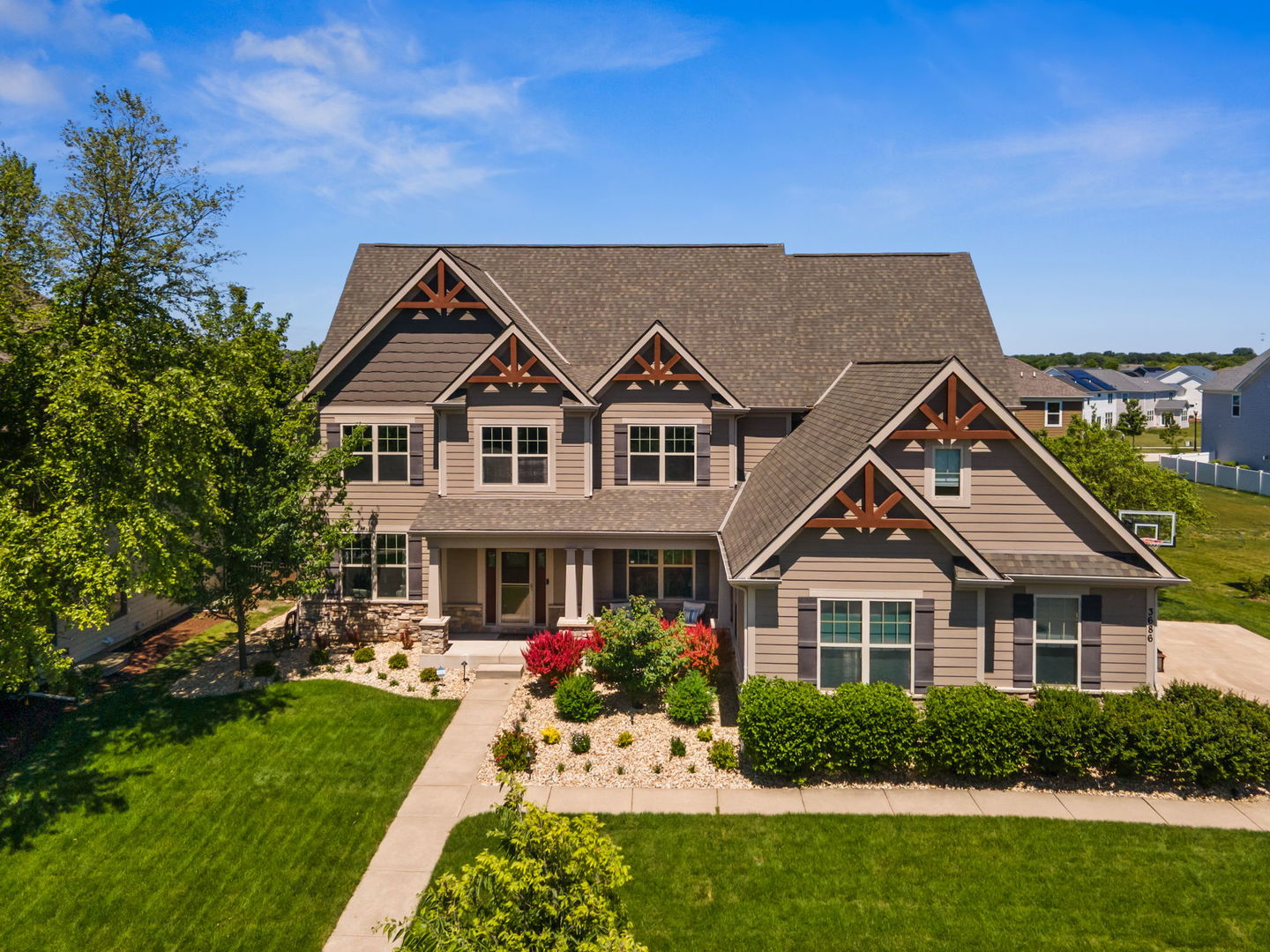 3686 Bellamere Lane