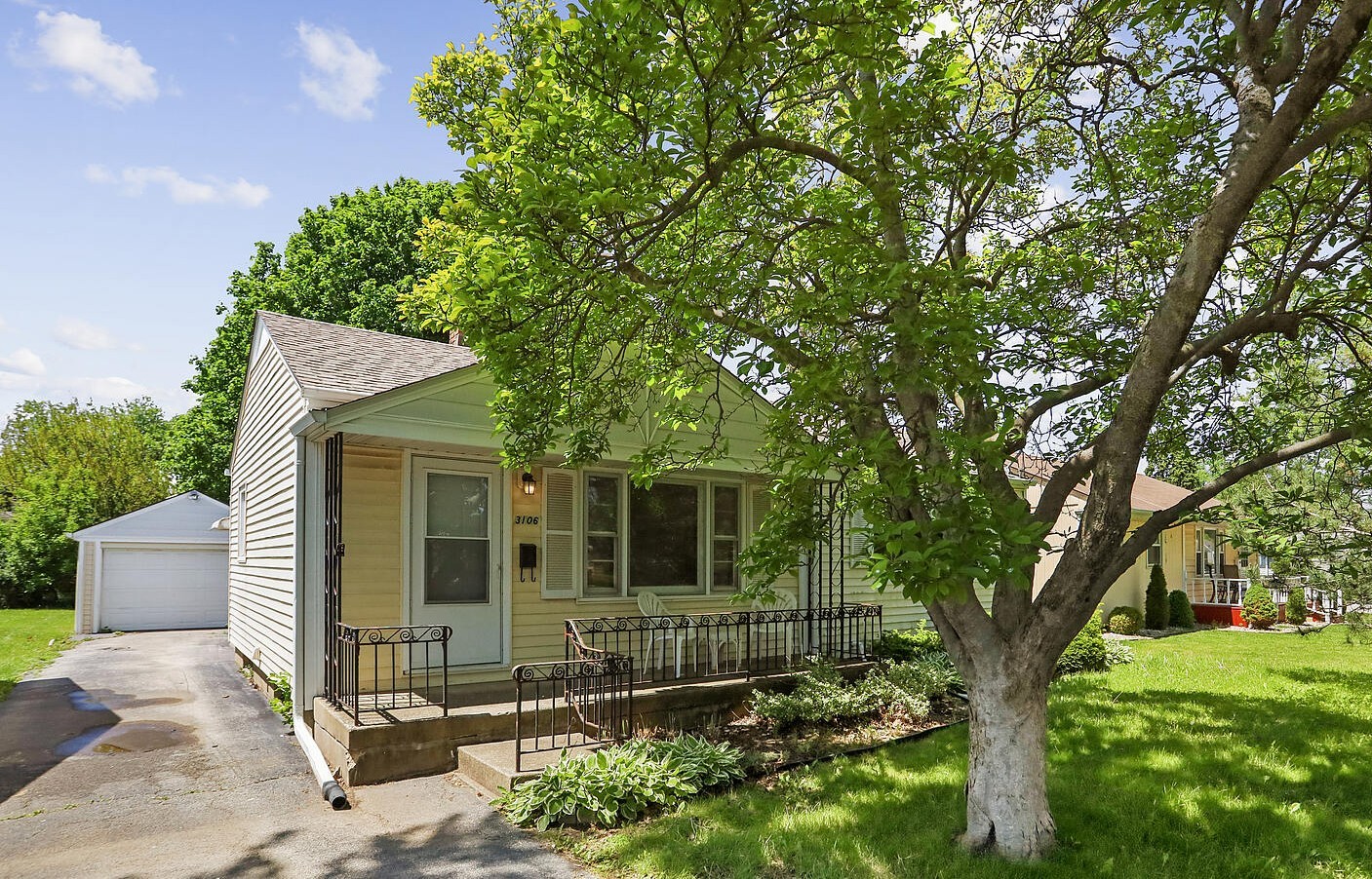3106 Fairview Avenue