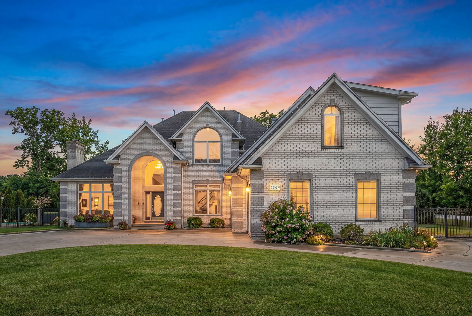 1 Bell Oak Lane