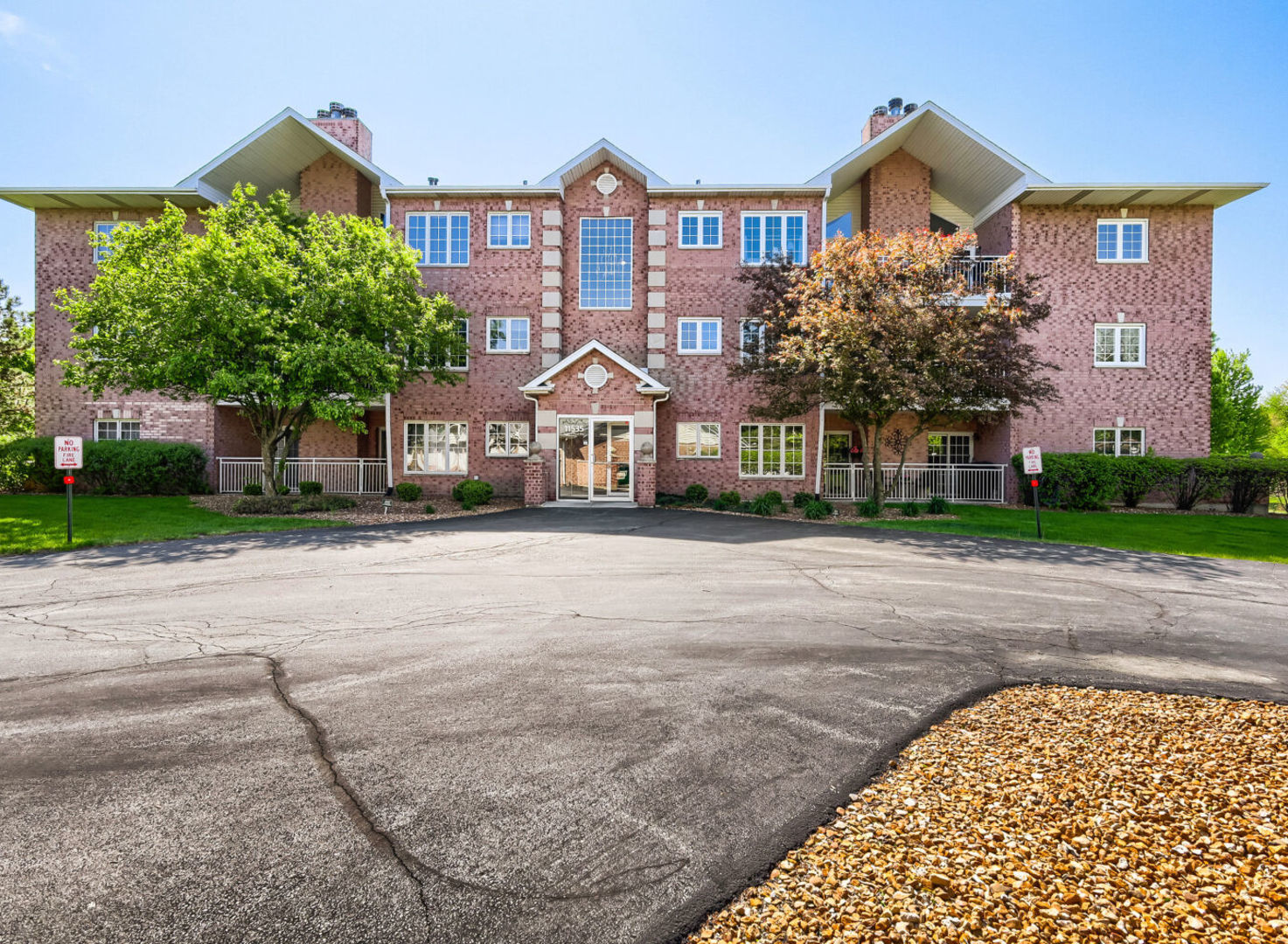 11535 Settlers Pond Way
