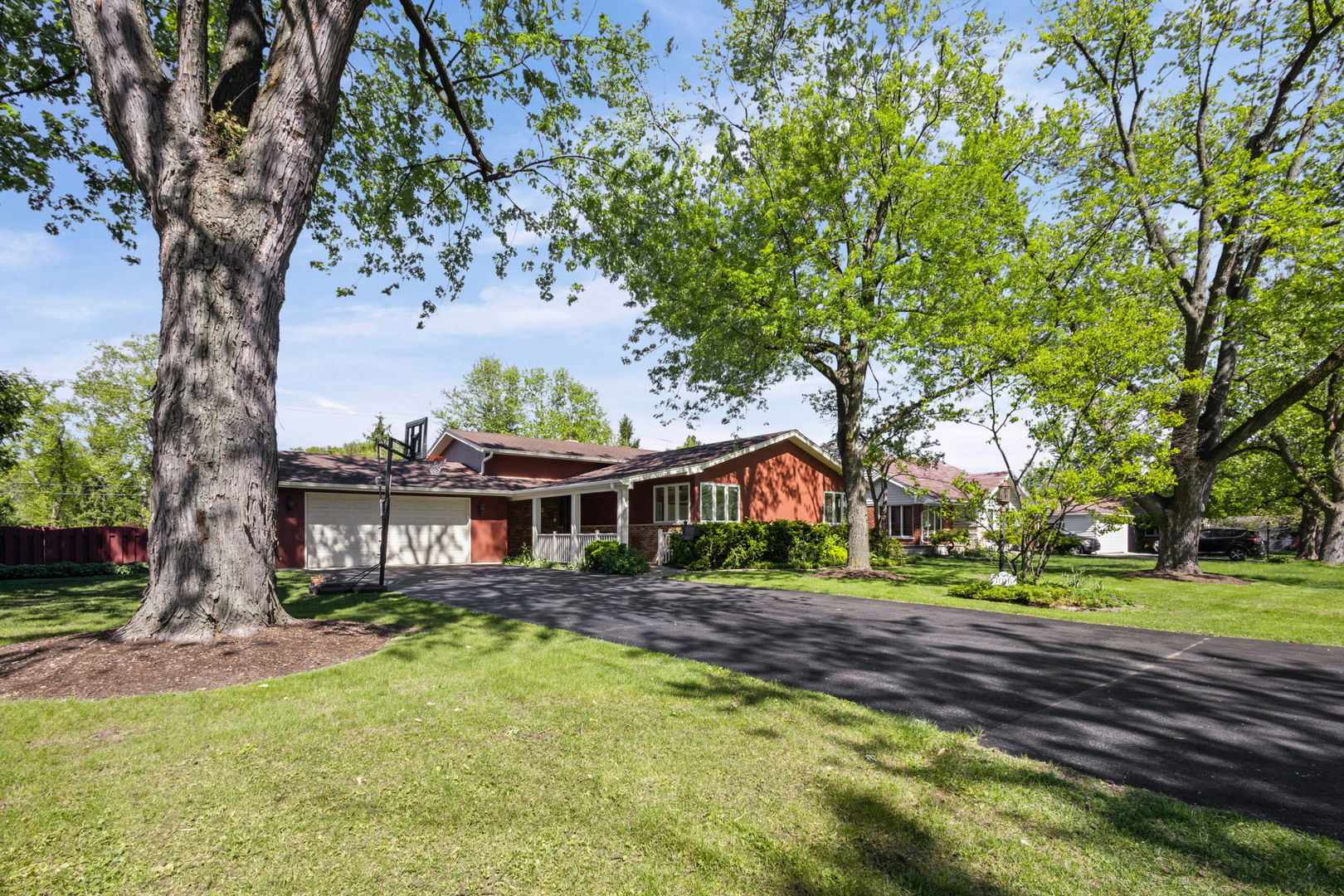 1016 Longmeadow Drive