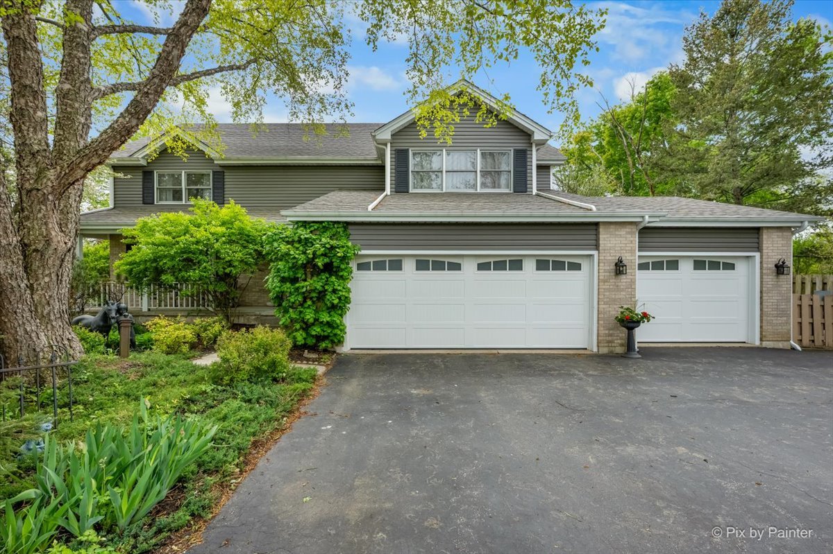 2405 Steeplechase Lane