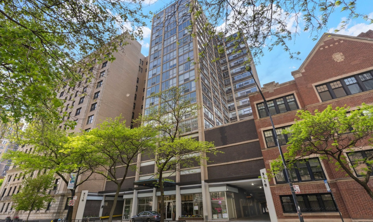 3110 Sheridan Road