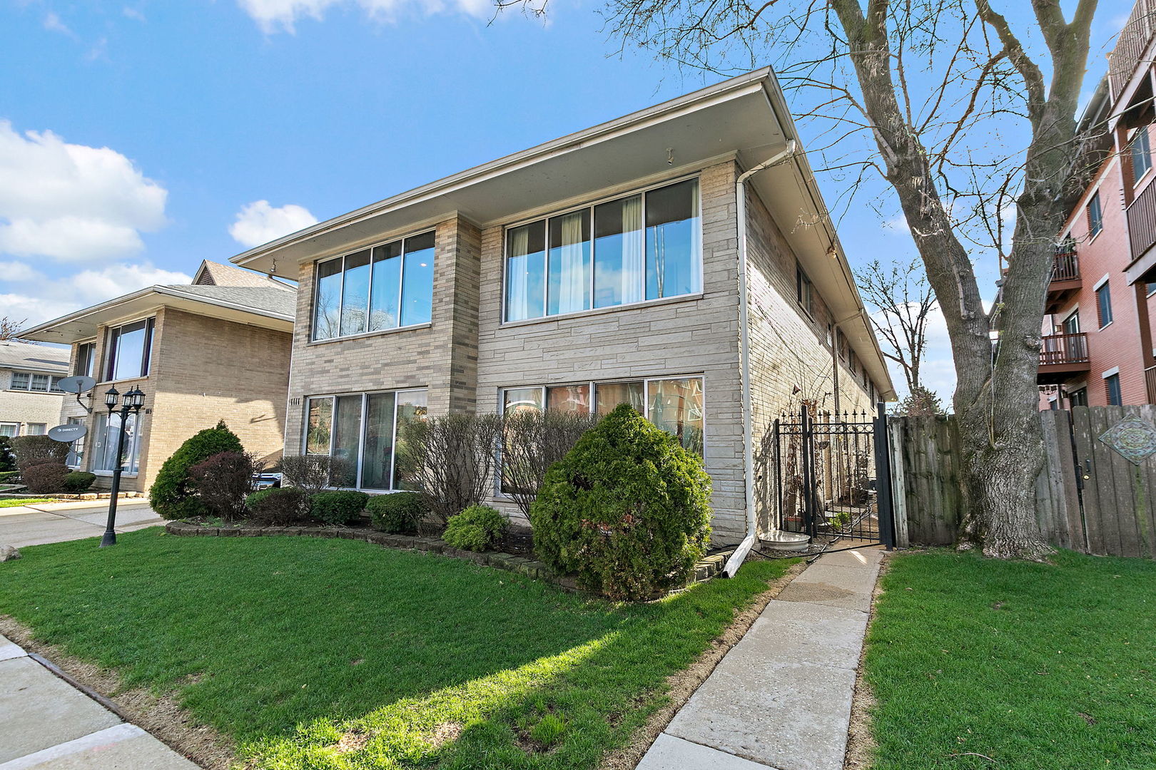 1111 Harlem Avenue