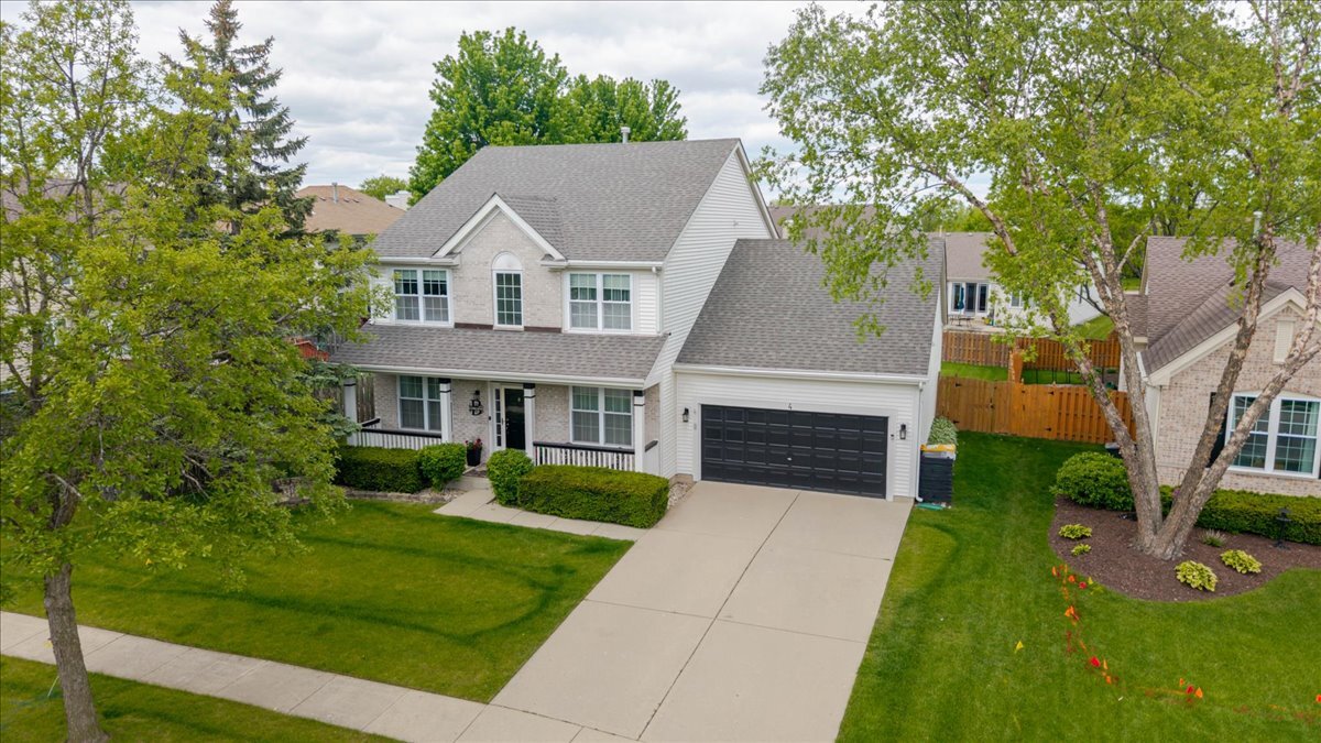 4 Forest Cove Court
