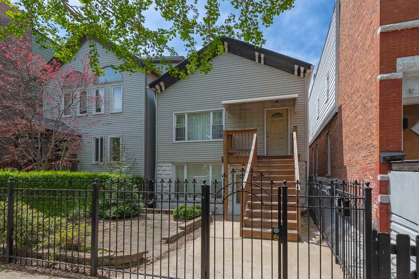 2818 Wells Street