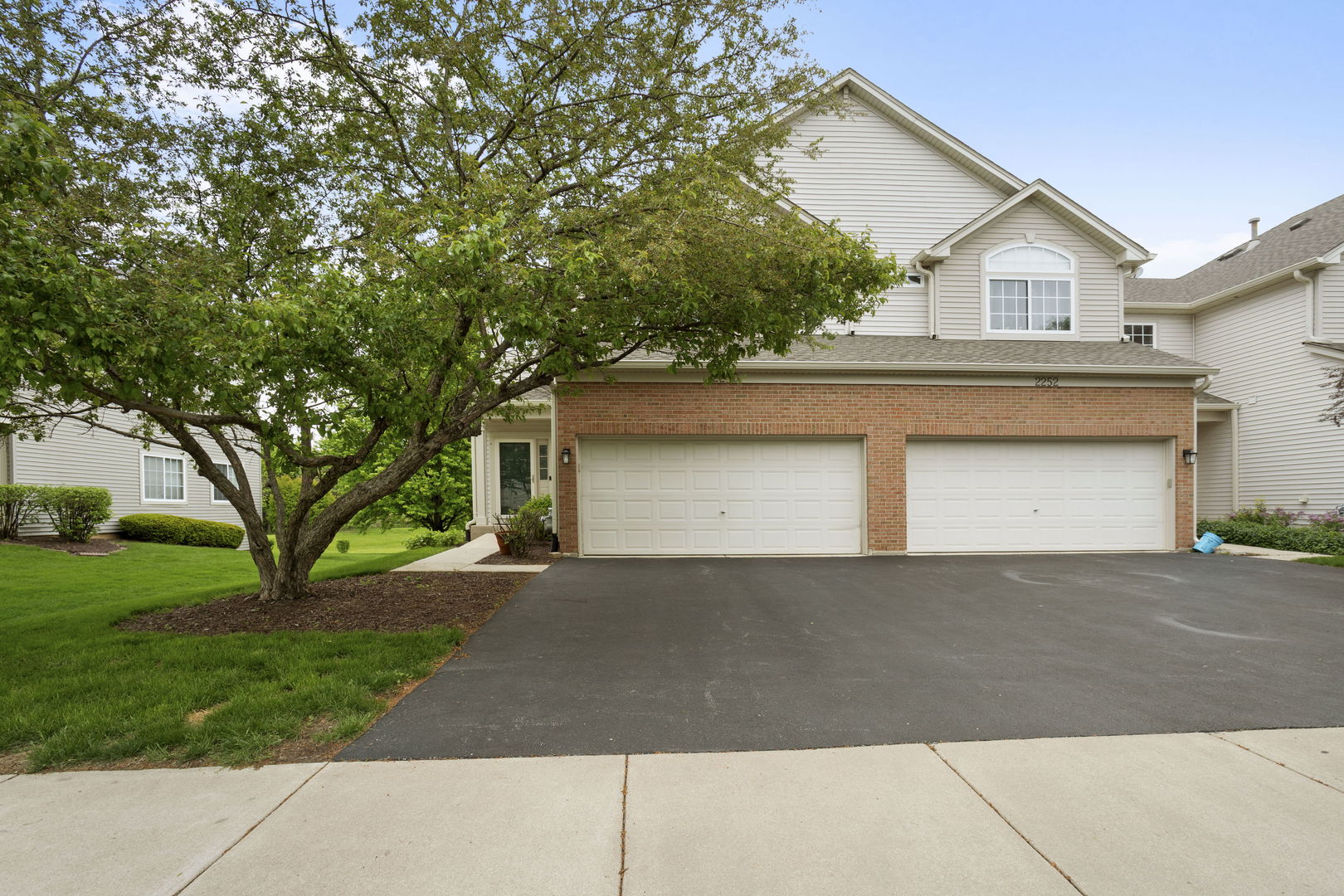 2250 STOUGHTON Drive