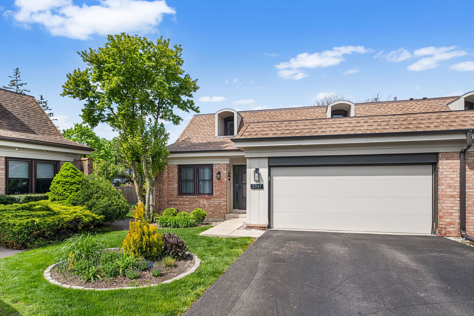 2747 Wilshire Lane