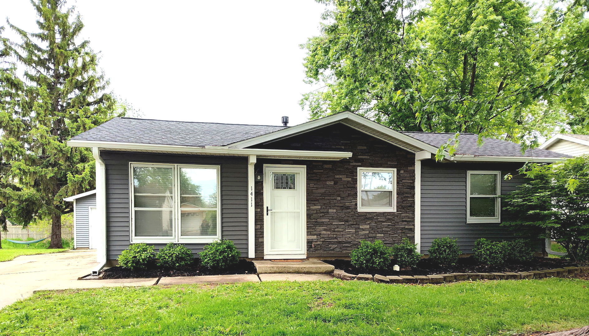1411 Dillon Drive