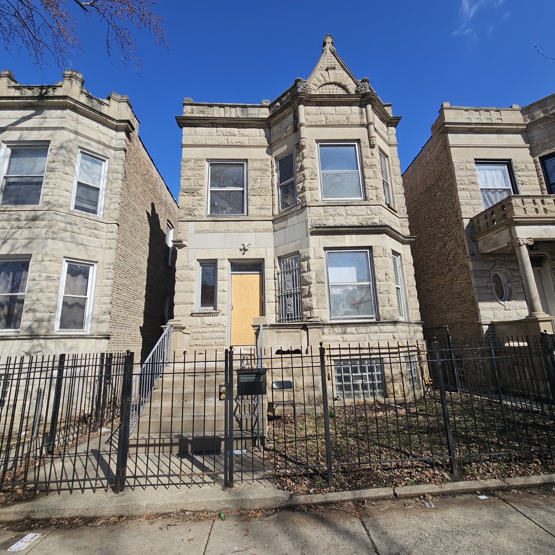 3834 Monroe Street