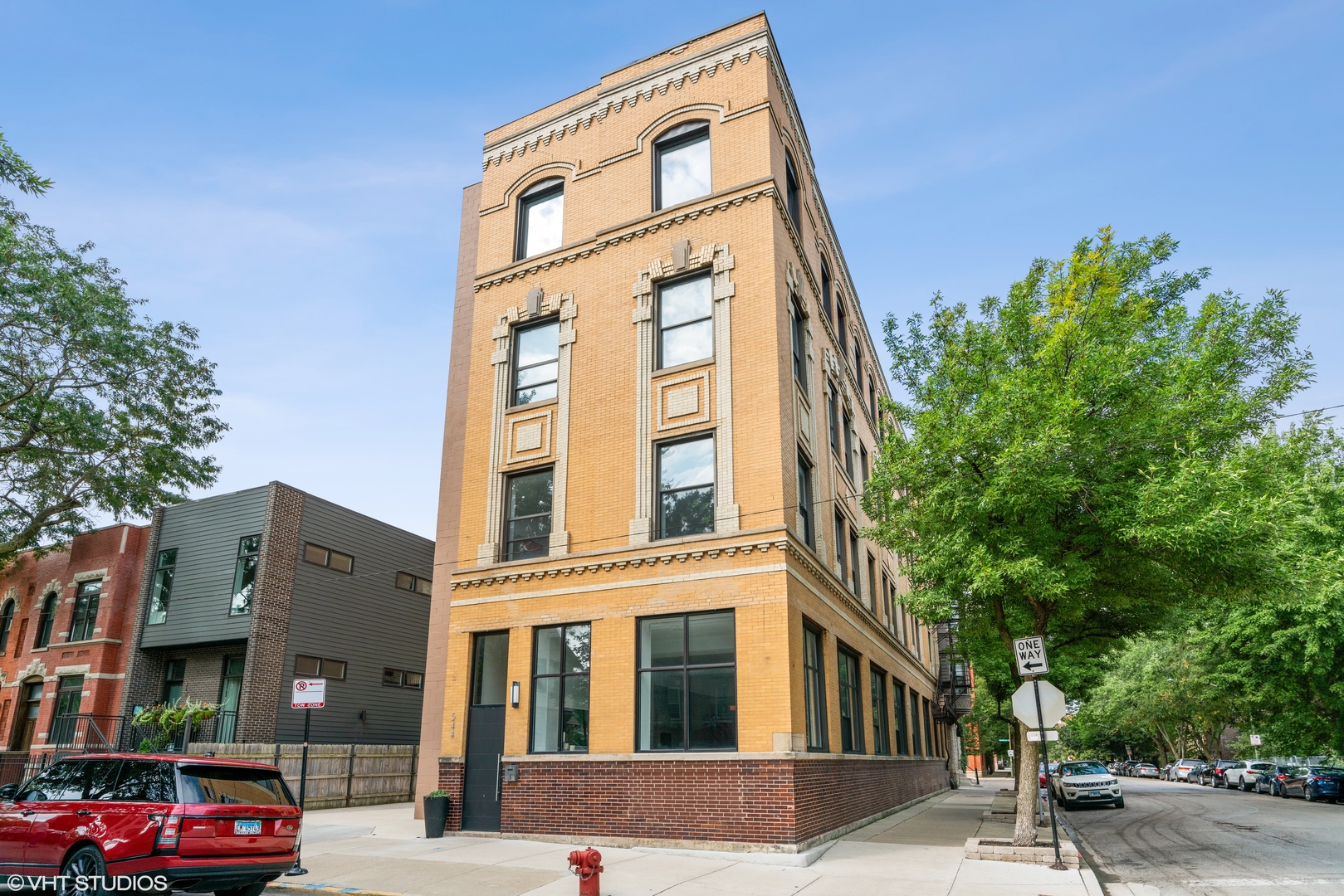 544 Paulina Street