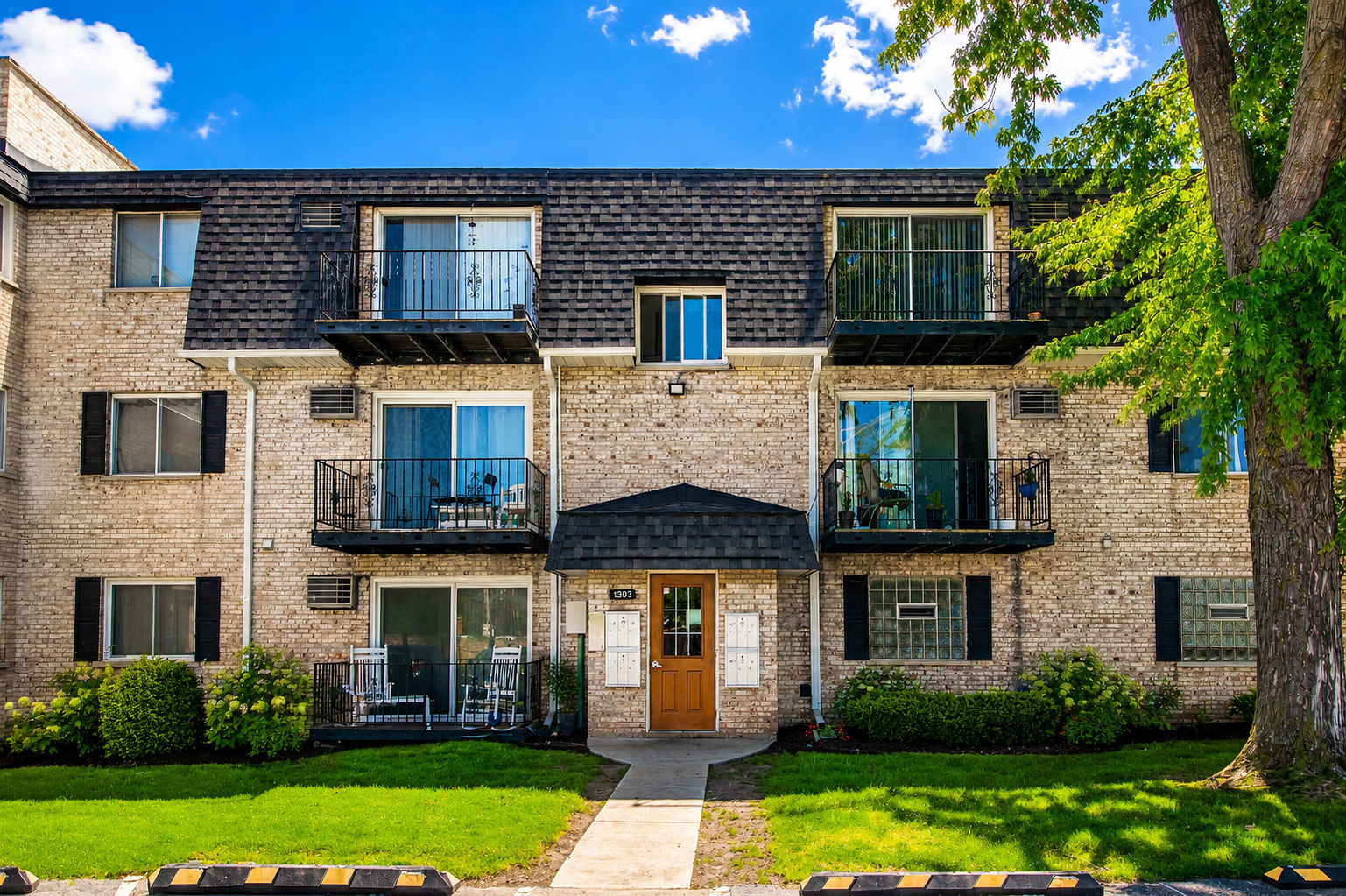 1303 Baldwin Court