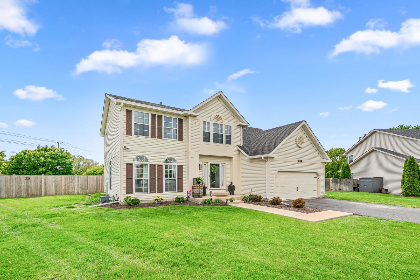 609 Plymouth Court