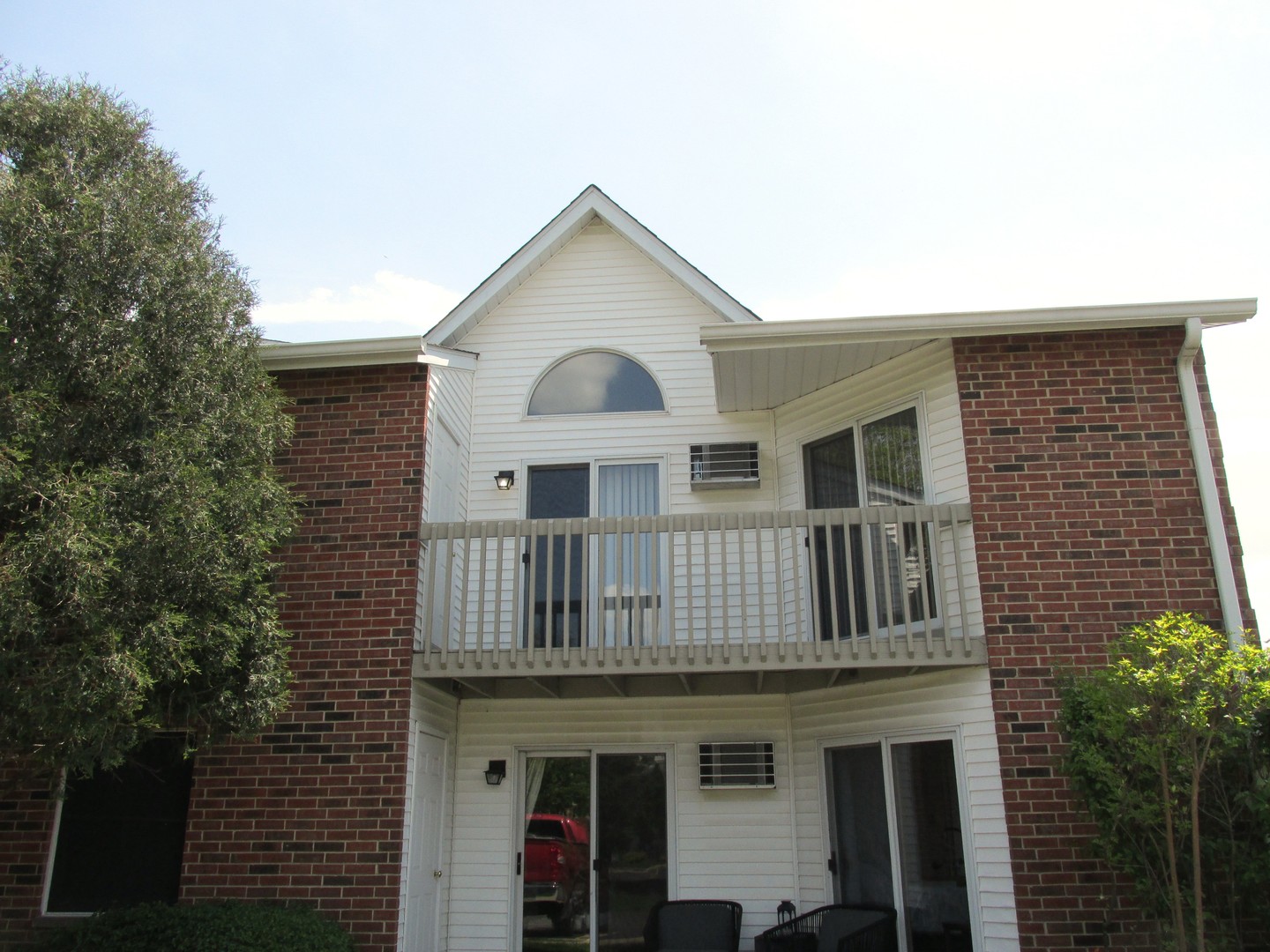 1350 CUNAT Court