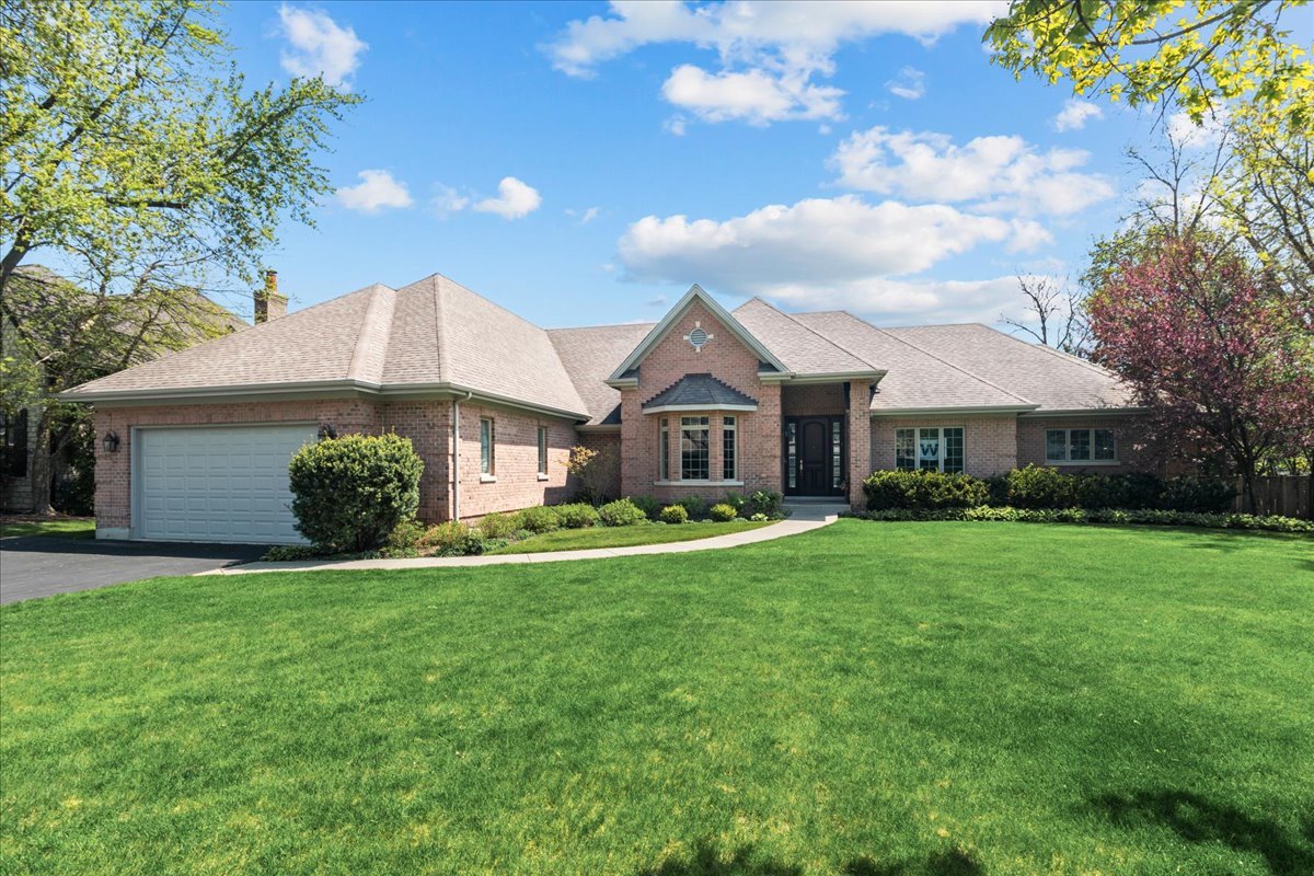 925 Knollwood Road