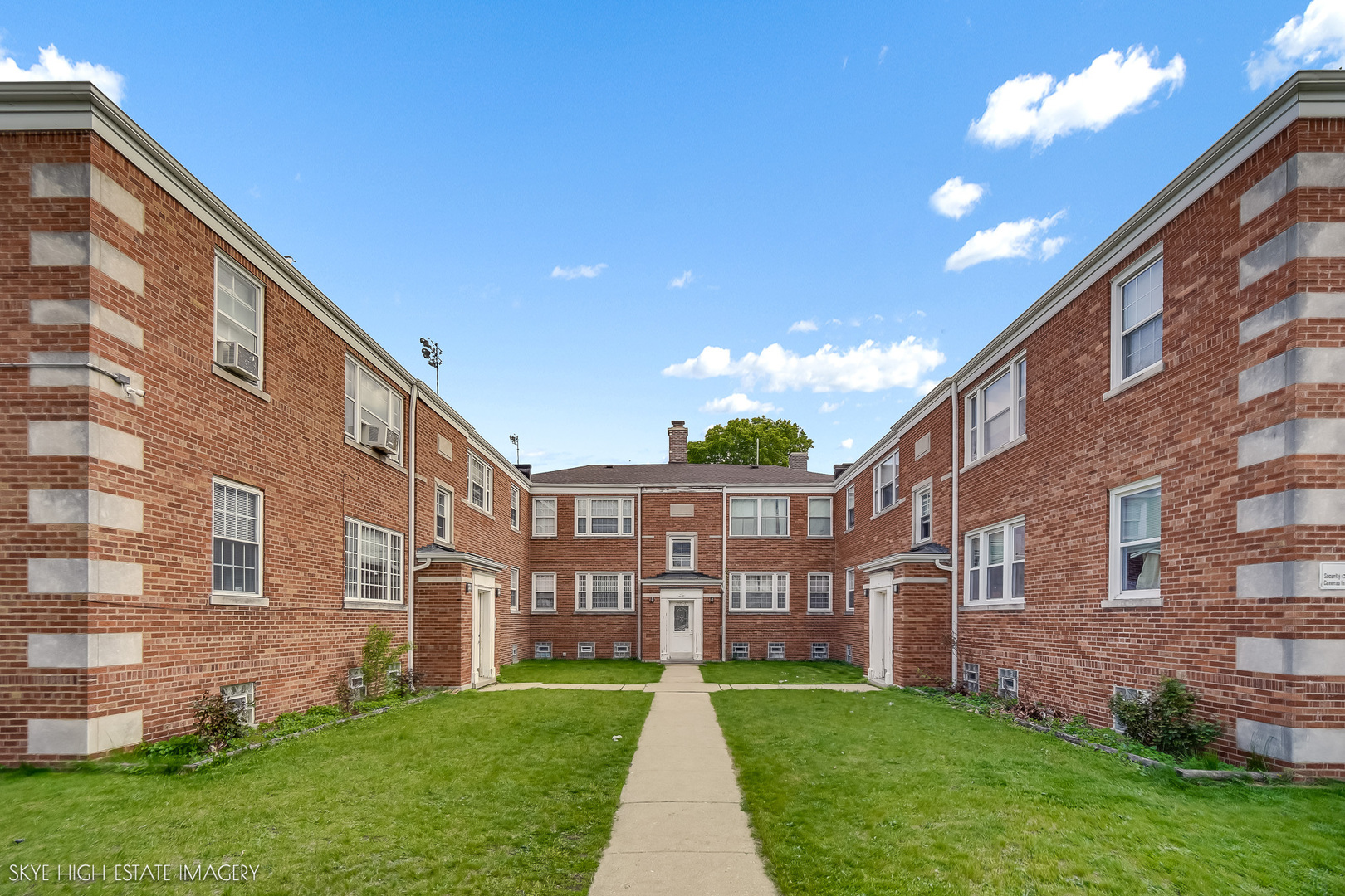 2131 Highland Avenue
