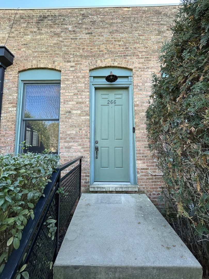 266 Hutchins Court