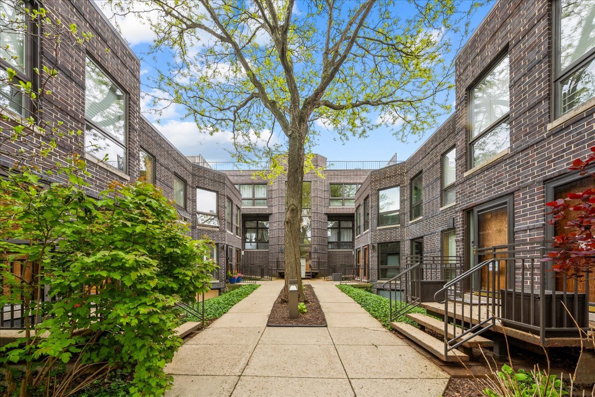 102 South Boulevard