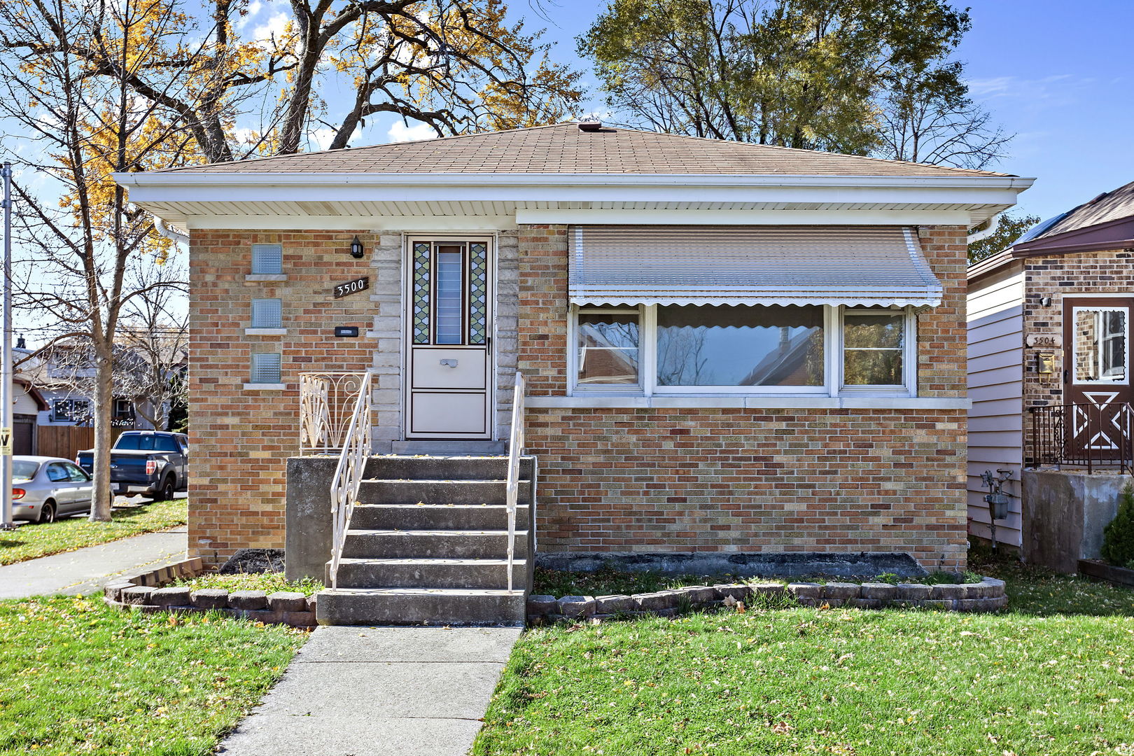 3500 Natchez Avenue