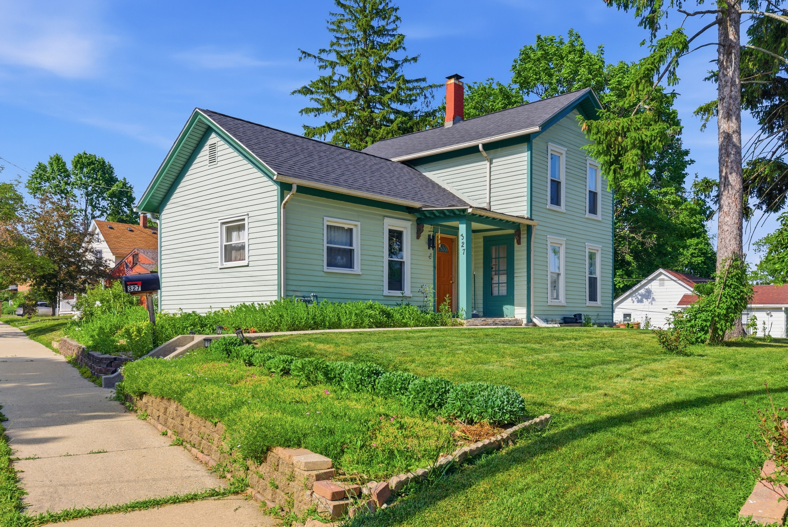 327 Silver Street