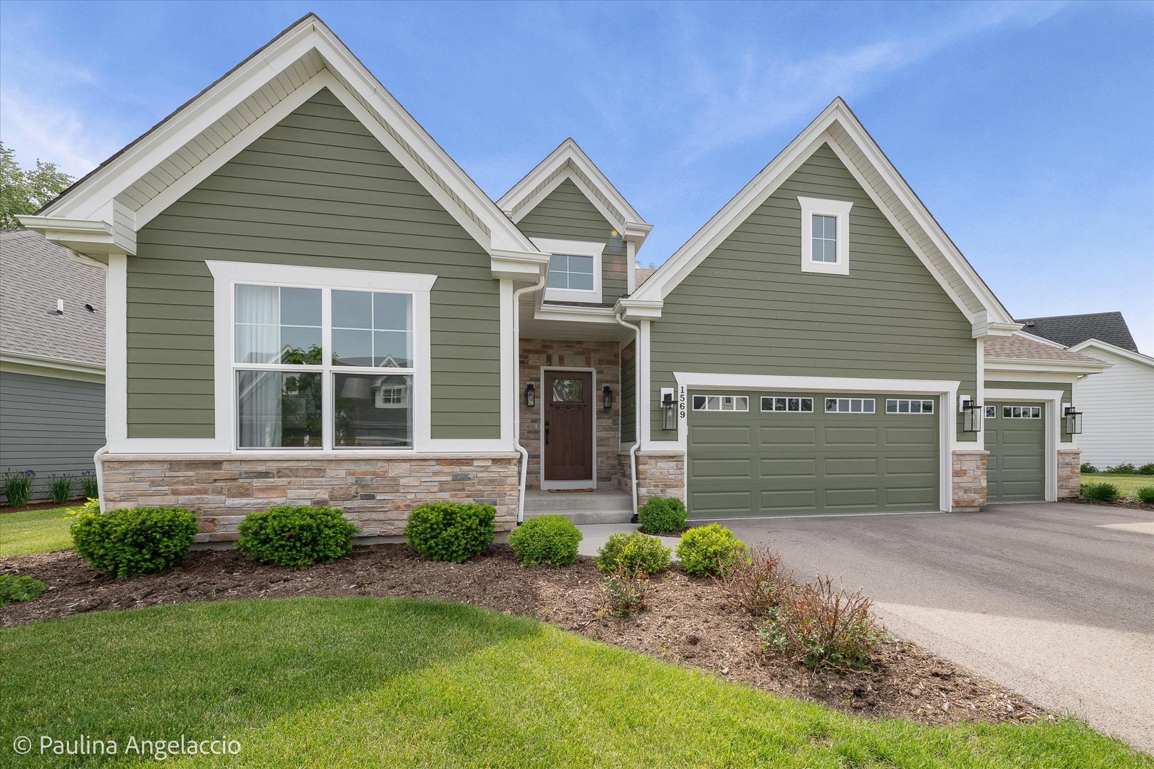1569 Dempsey Drive