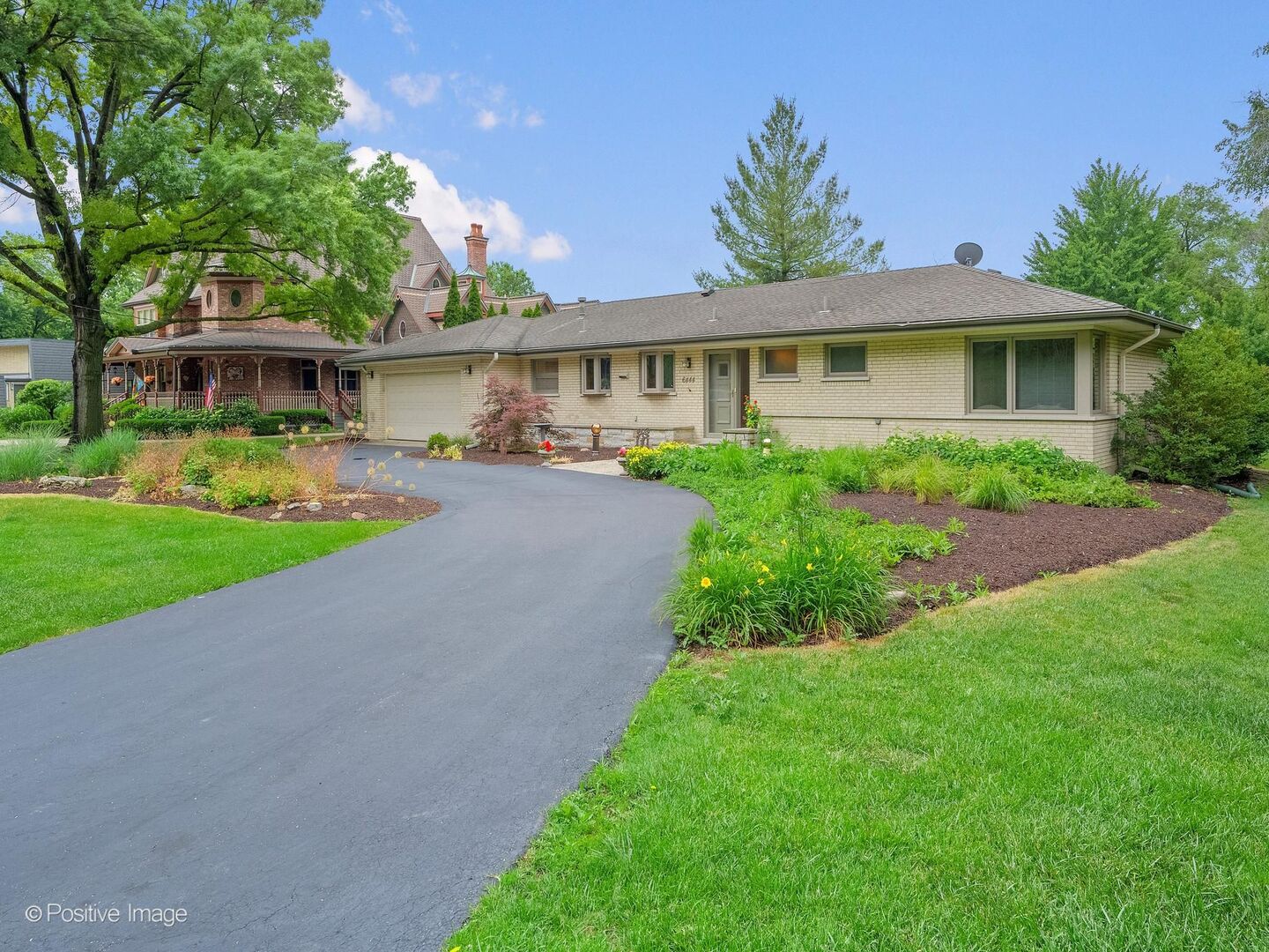 6444 Pontiac Drive