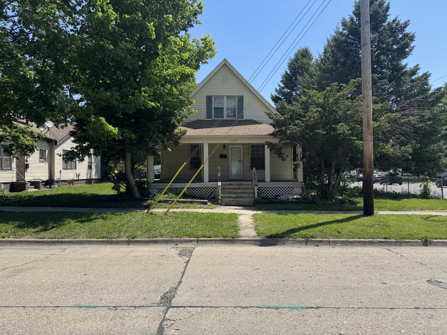 1202 Champaign Street