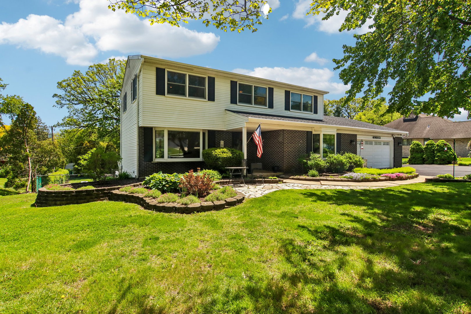 6N013 Acacia Lane