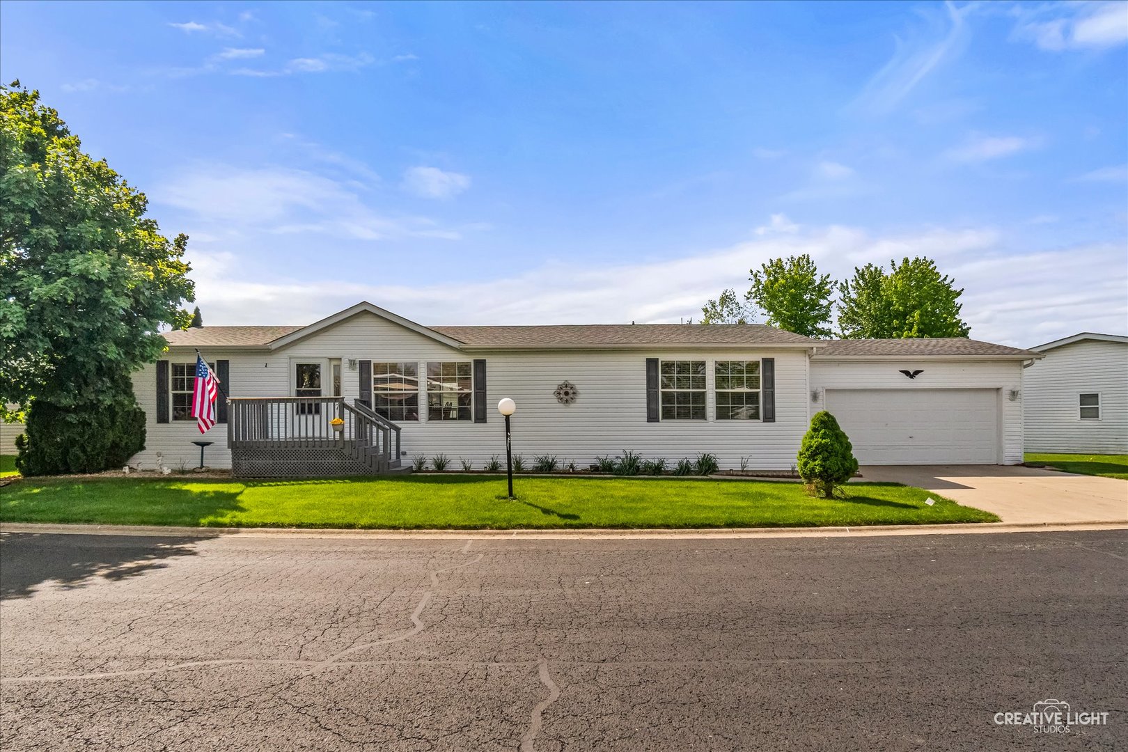 611 Bluebird Circle