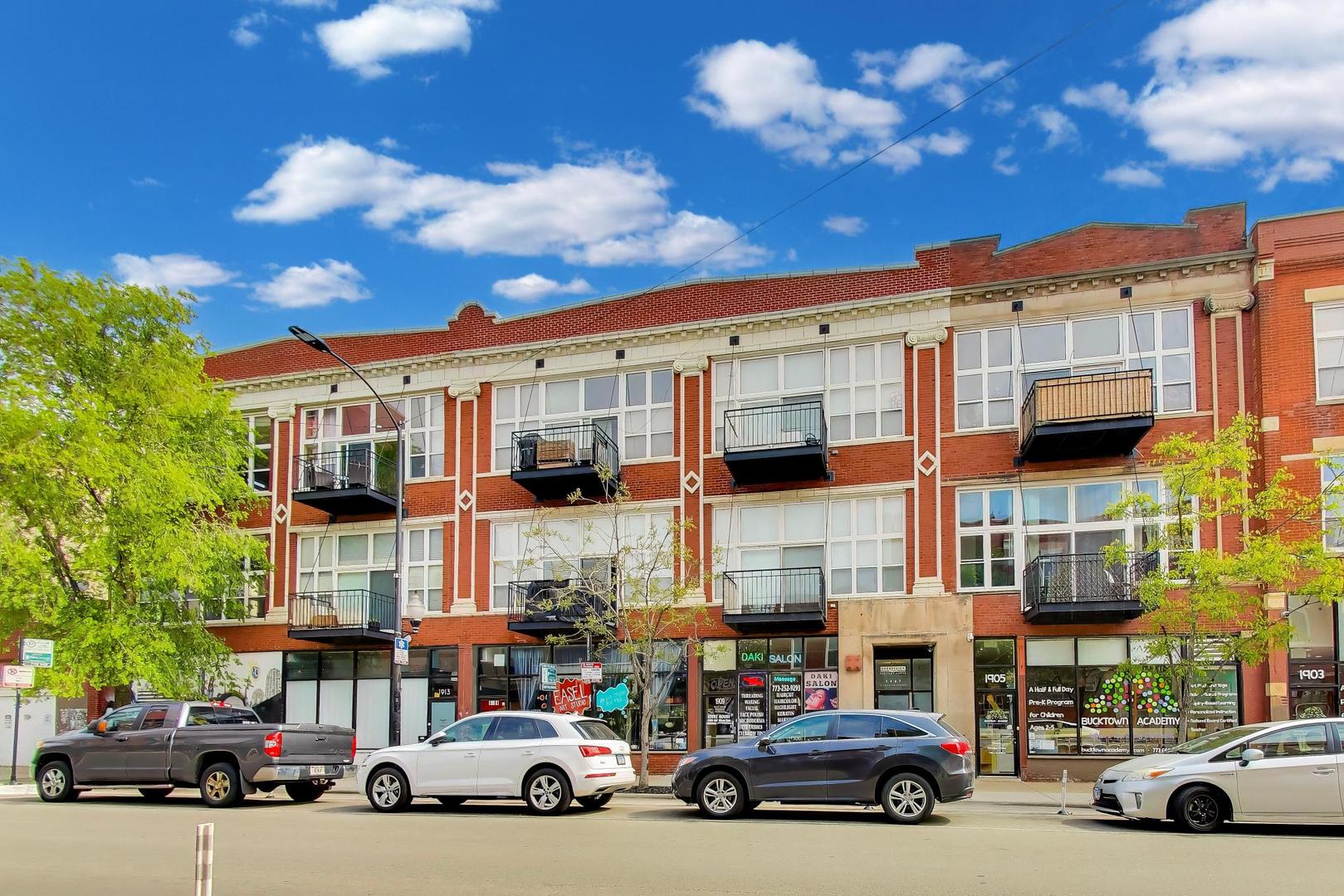 1907 MILWAUKEE Avenue