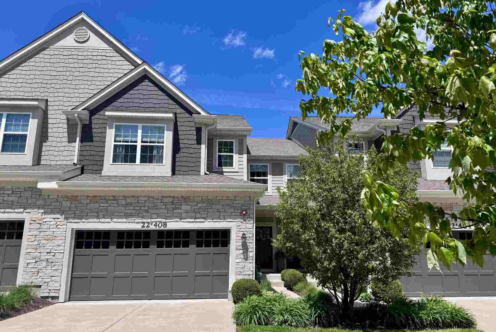 22W408 Autumn Blaze Drive