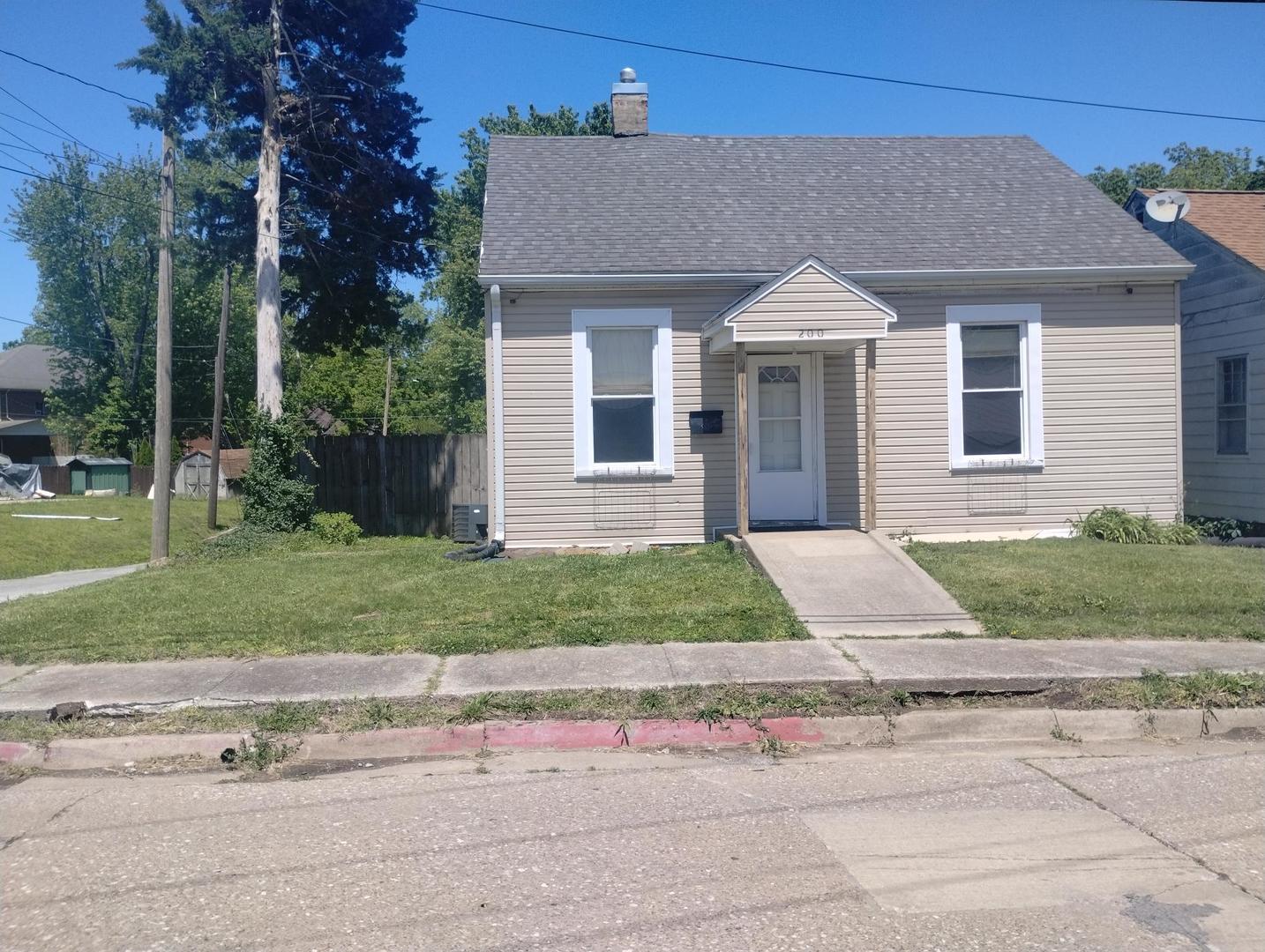 200 E Chestnut Street