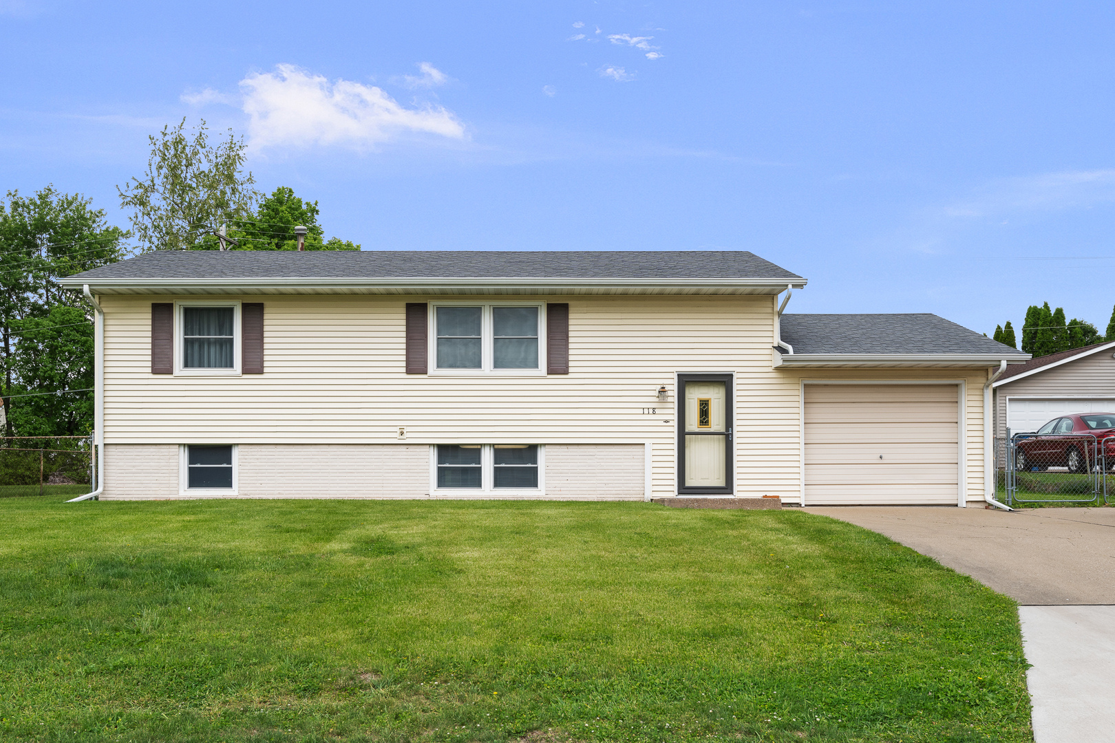 118 Lamphere Drive