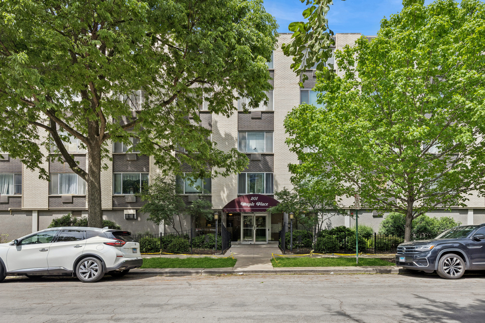 201 Maple Avenue