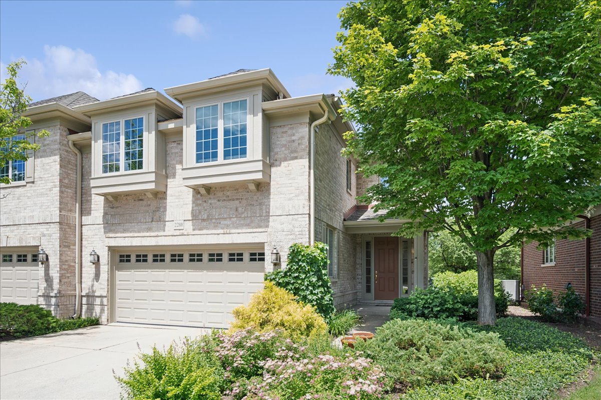 2288 Royal Ridge Drive