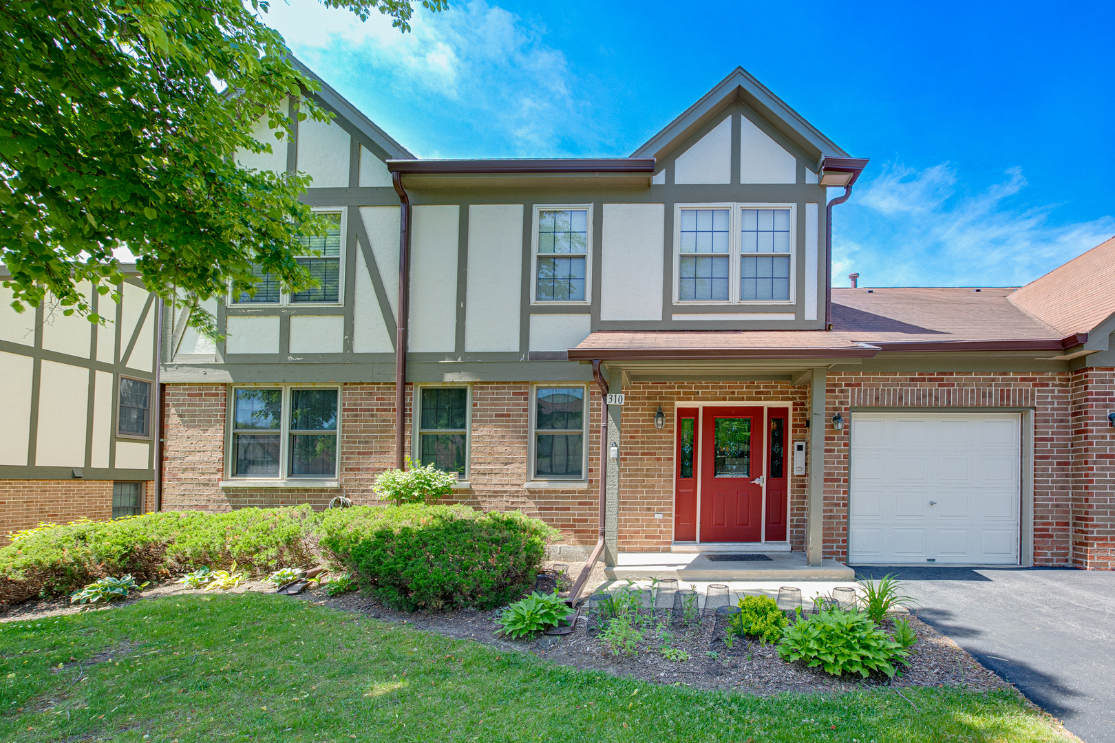 310 Carriage Way
