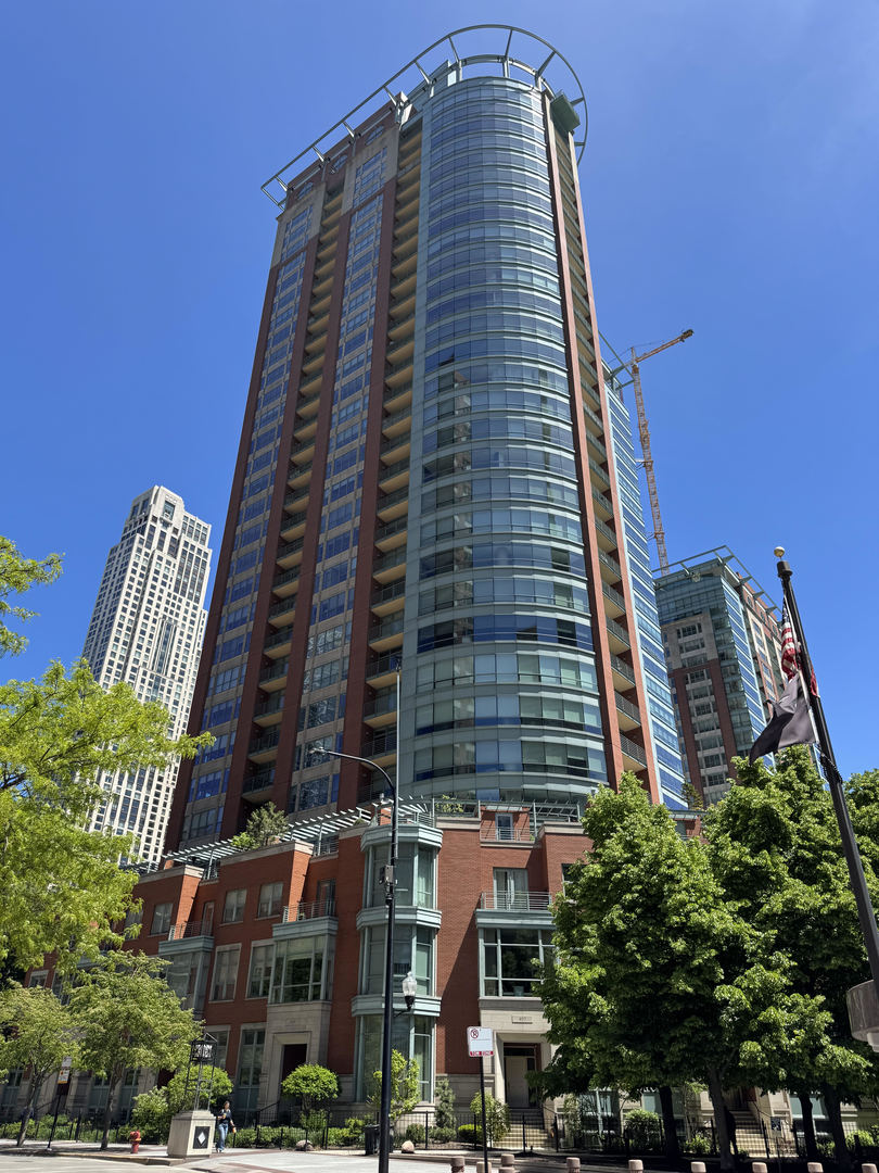 415 North Water Street