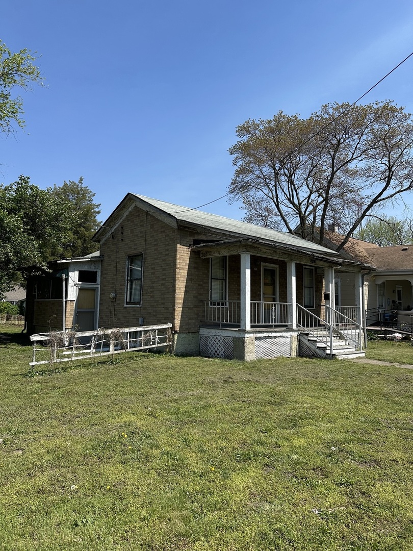 326 West North Street