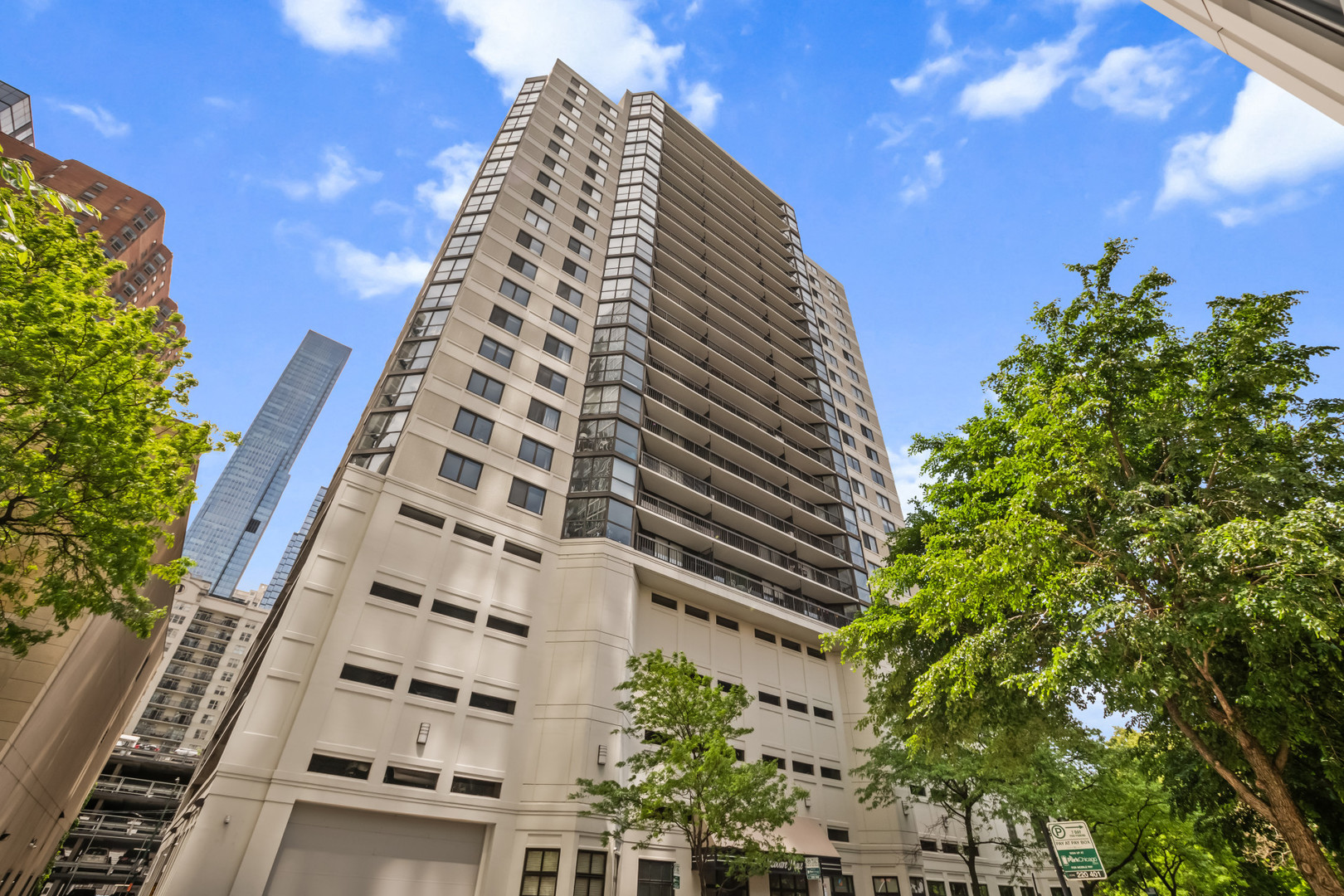 33 Delaware Place