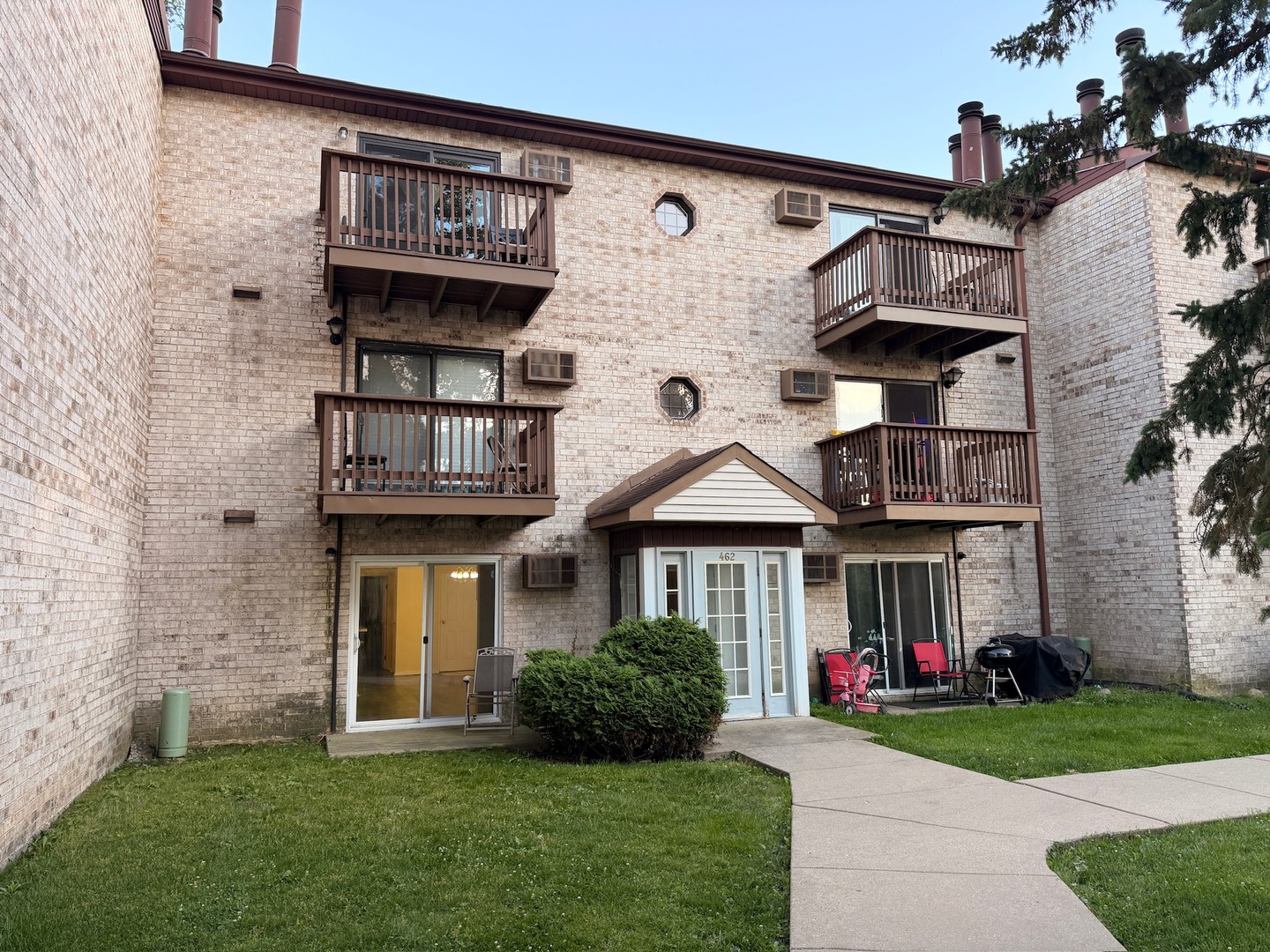 462 OSAGE Lane