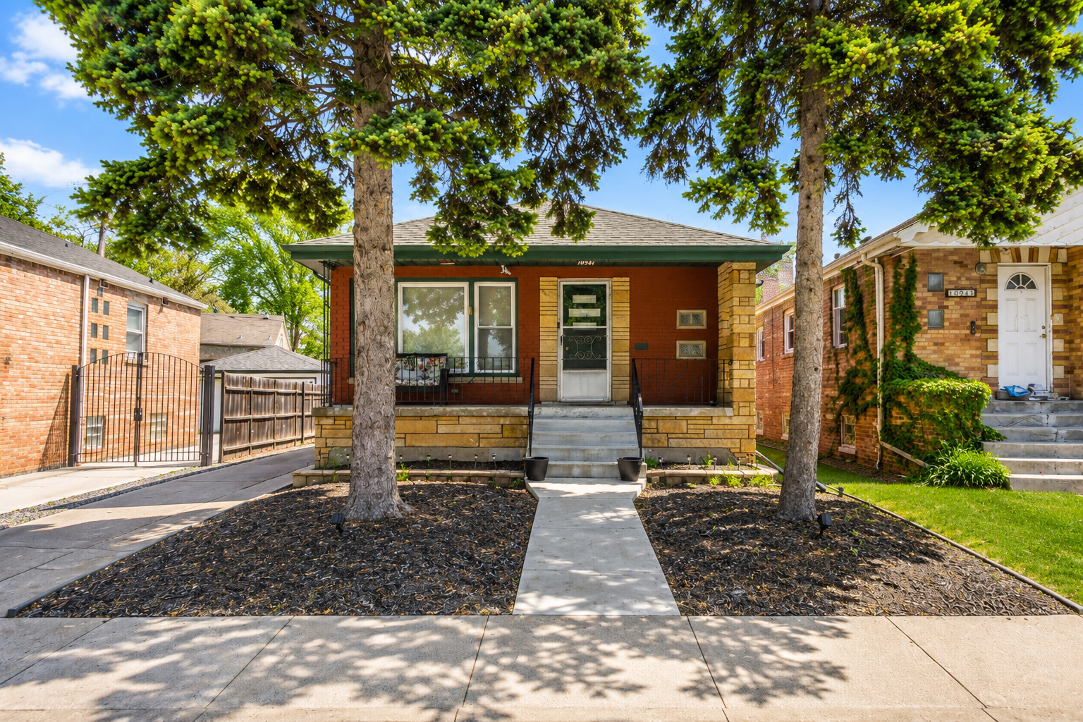 10941 Kedzie Avenue
