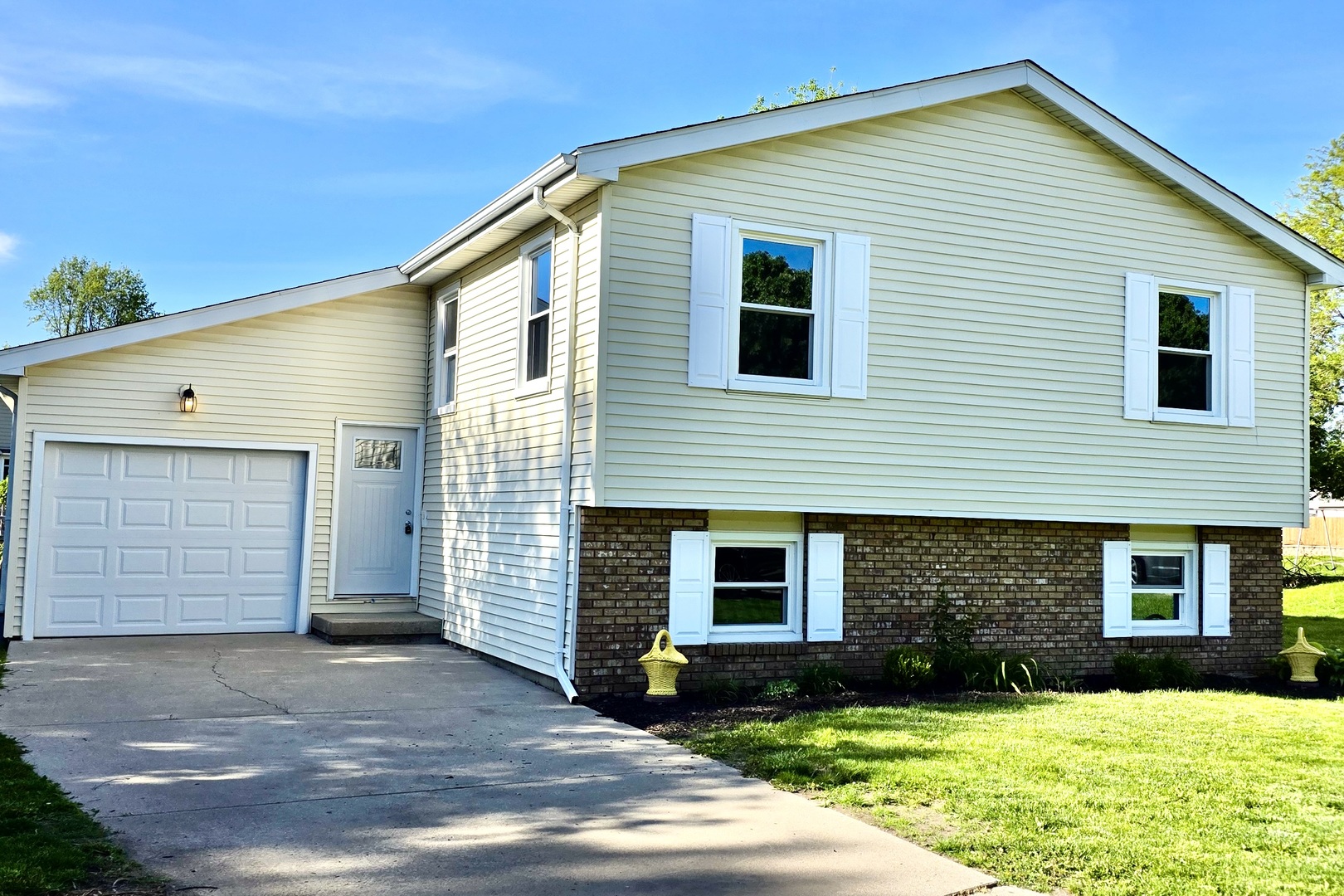 2602 Kapok Drive