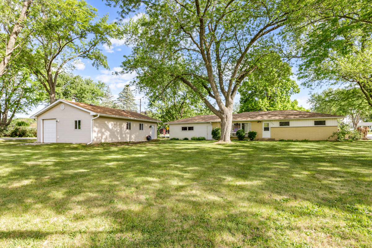 7624 Howe Road