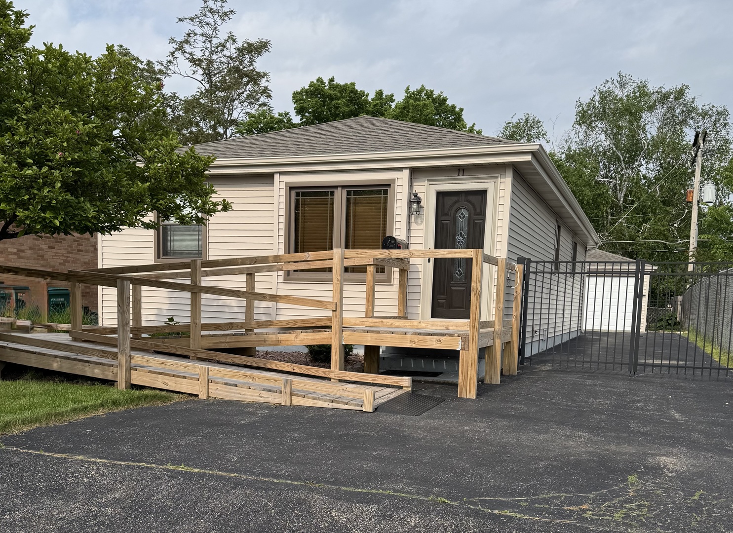 11 Wheeler Avenue