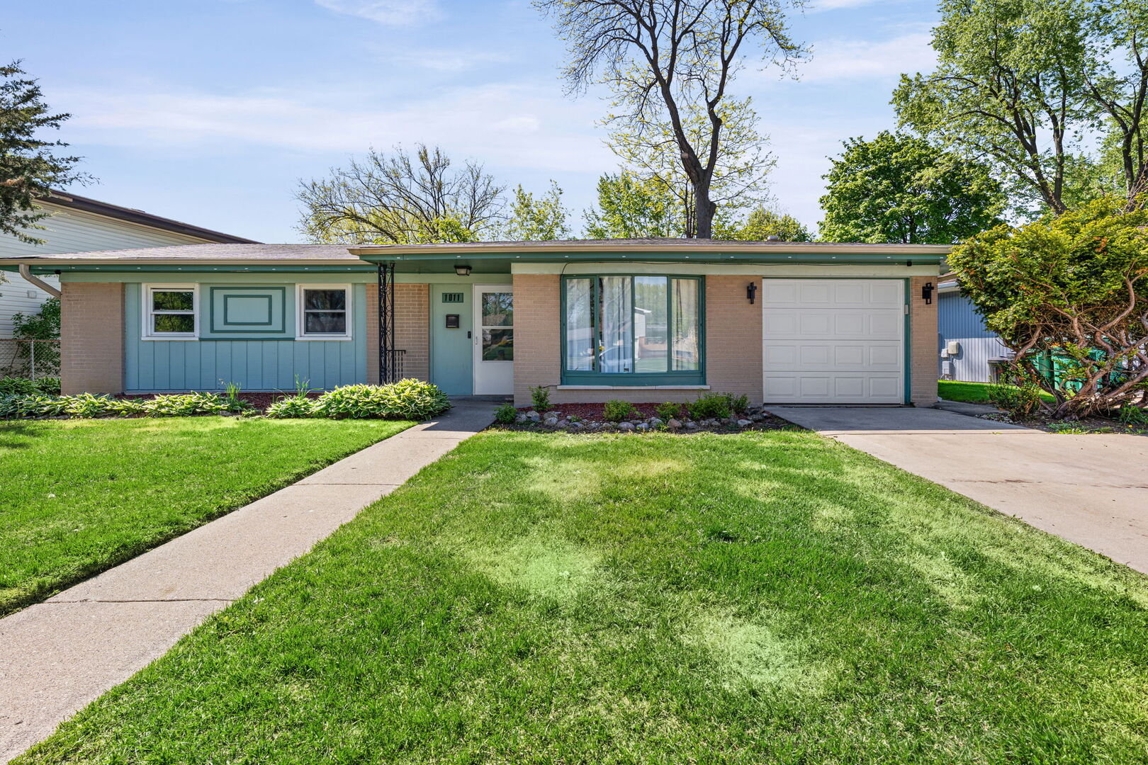 1011 Beverly Drive