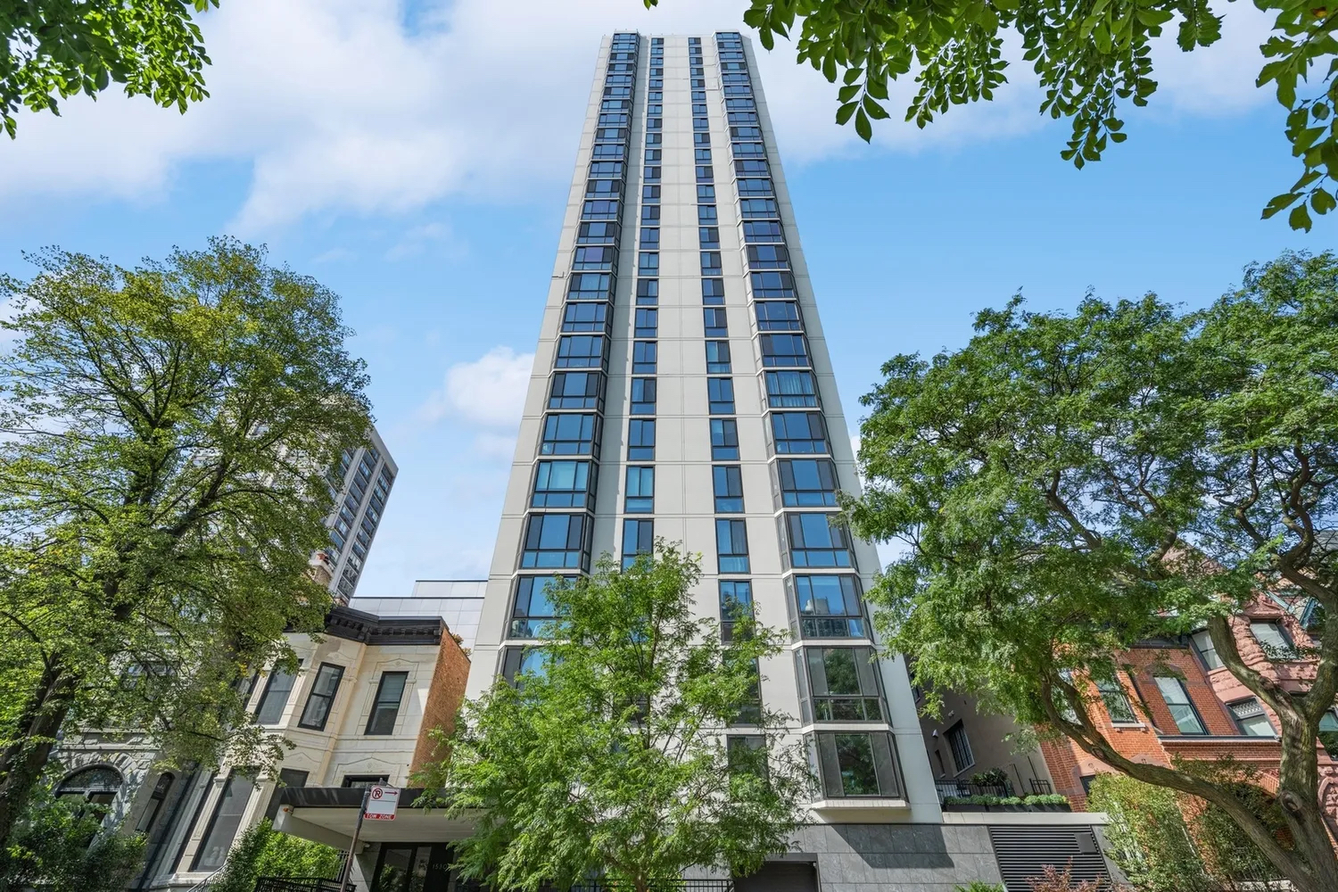 1530 Dearborn Parkway