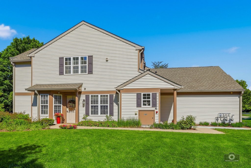 2904 Bartlett Court
