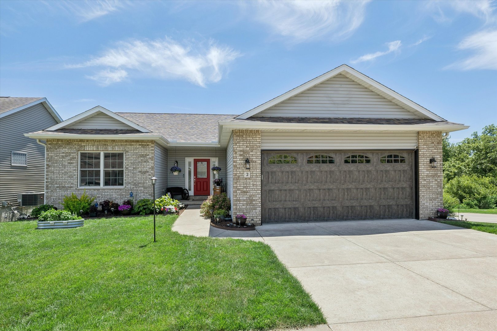 2 Frontier Court