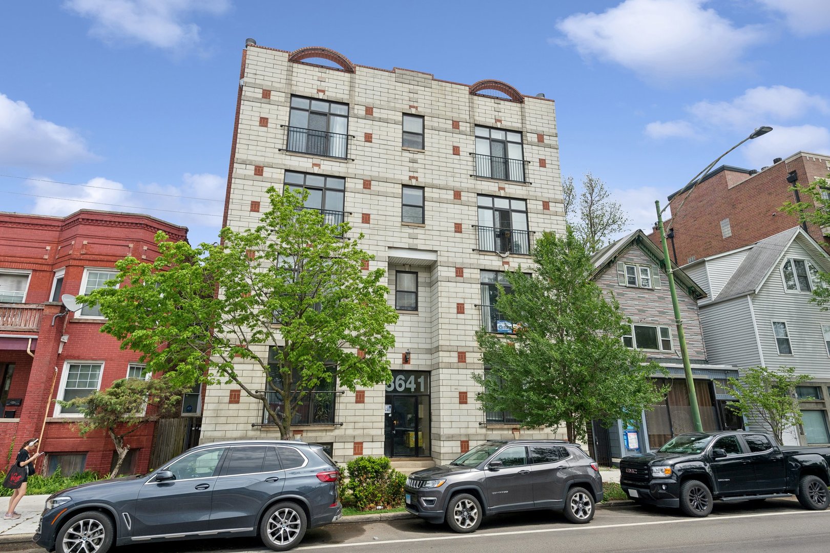 3641 Ashland Avenue